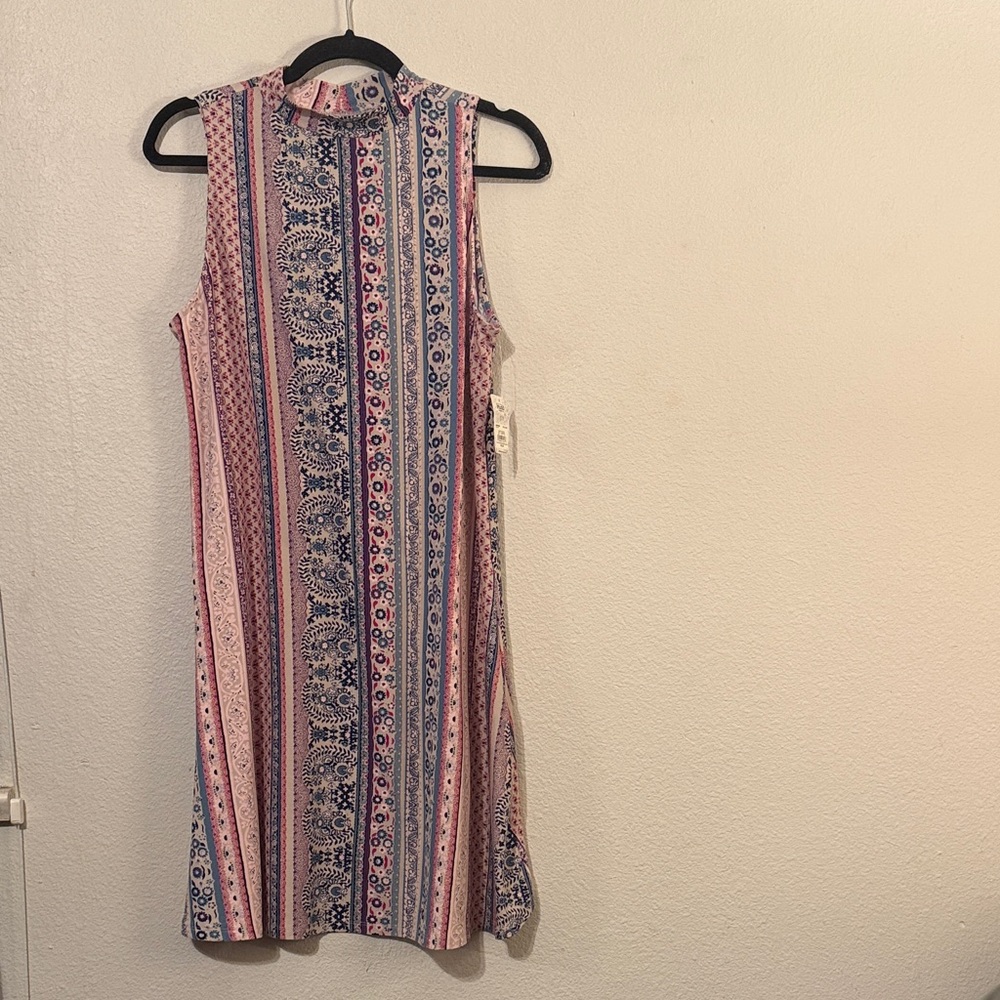 Chic Sleeveless Striped Dress by MUDD